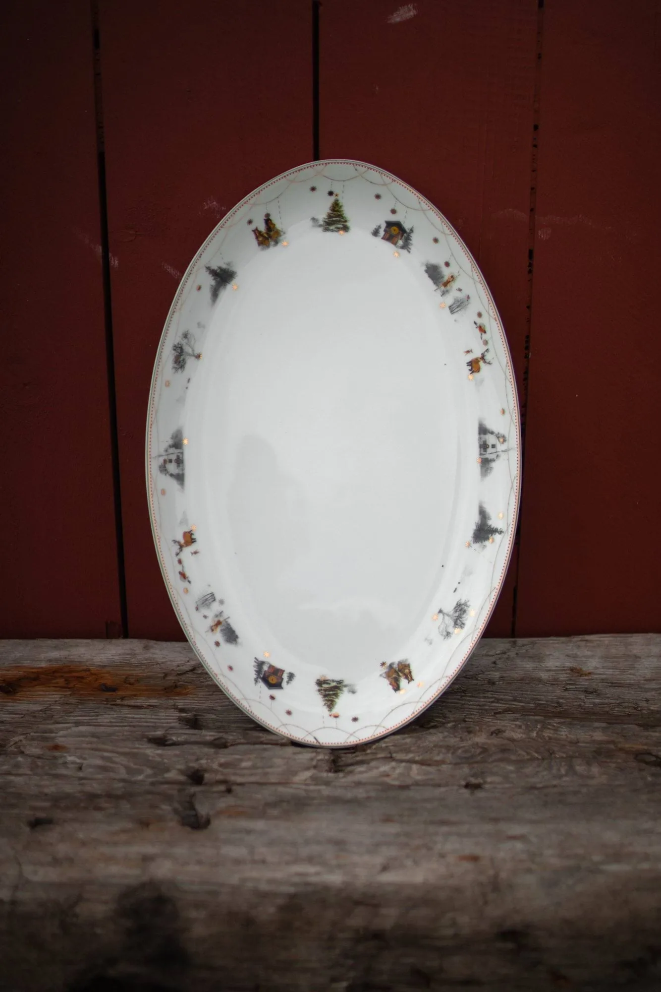 Julemorgen Story soikea vati, 39 cm Wik & Walsøe