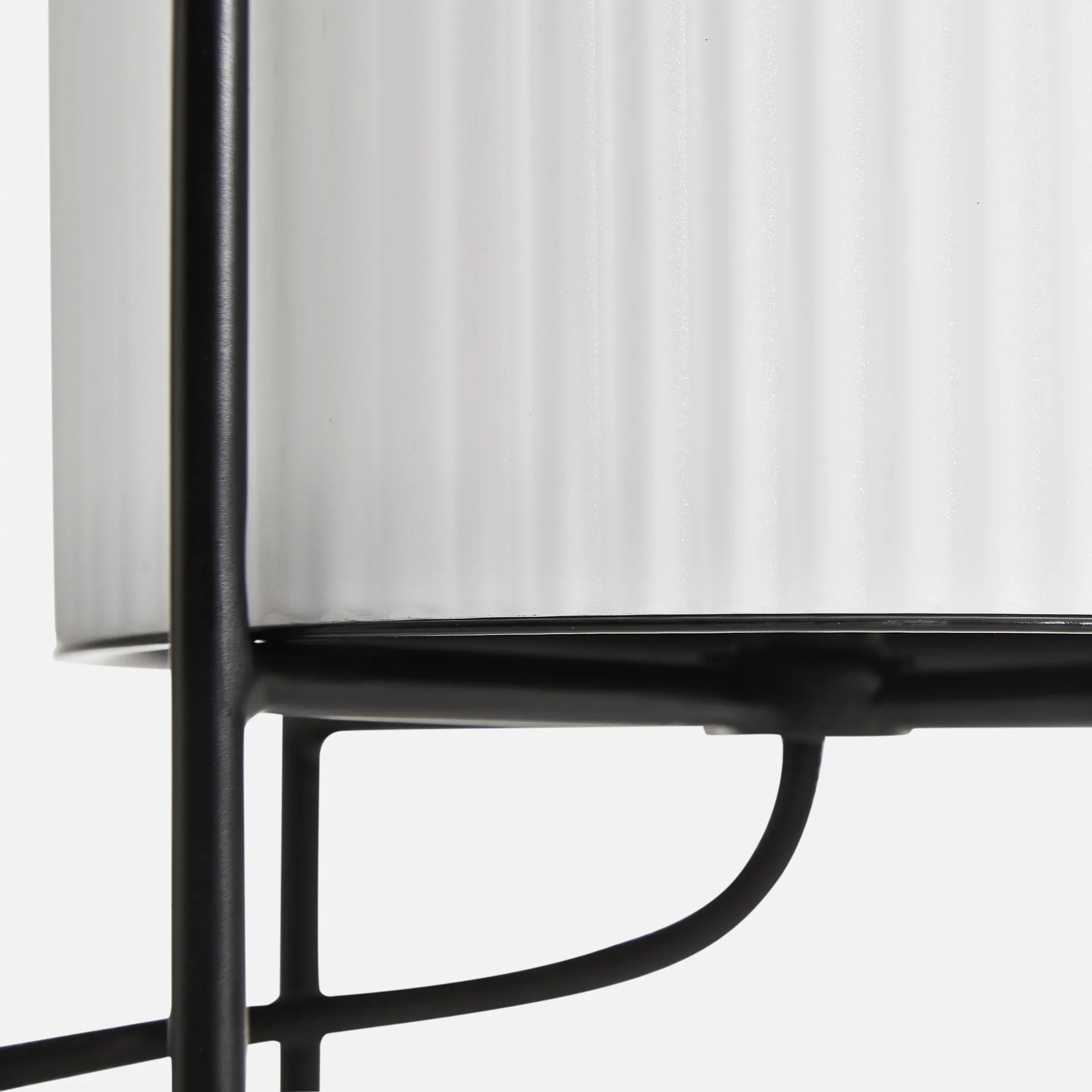 Ghost pöytävalaisin, Musta-Valkoinen opaalilasi Woud