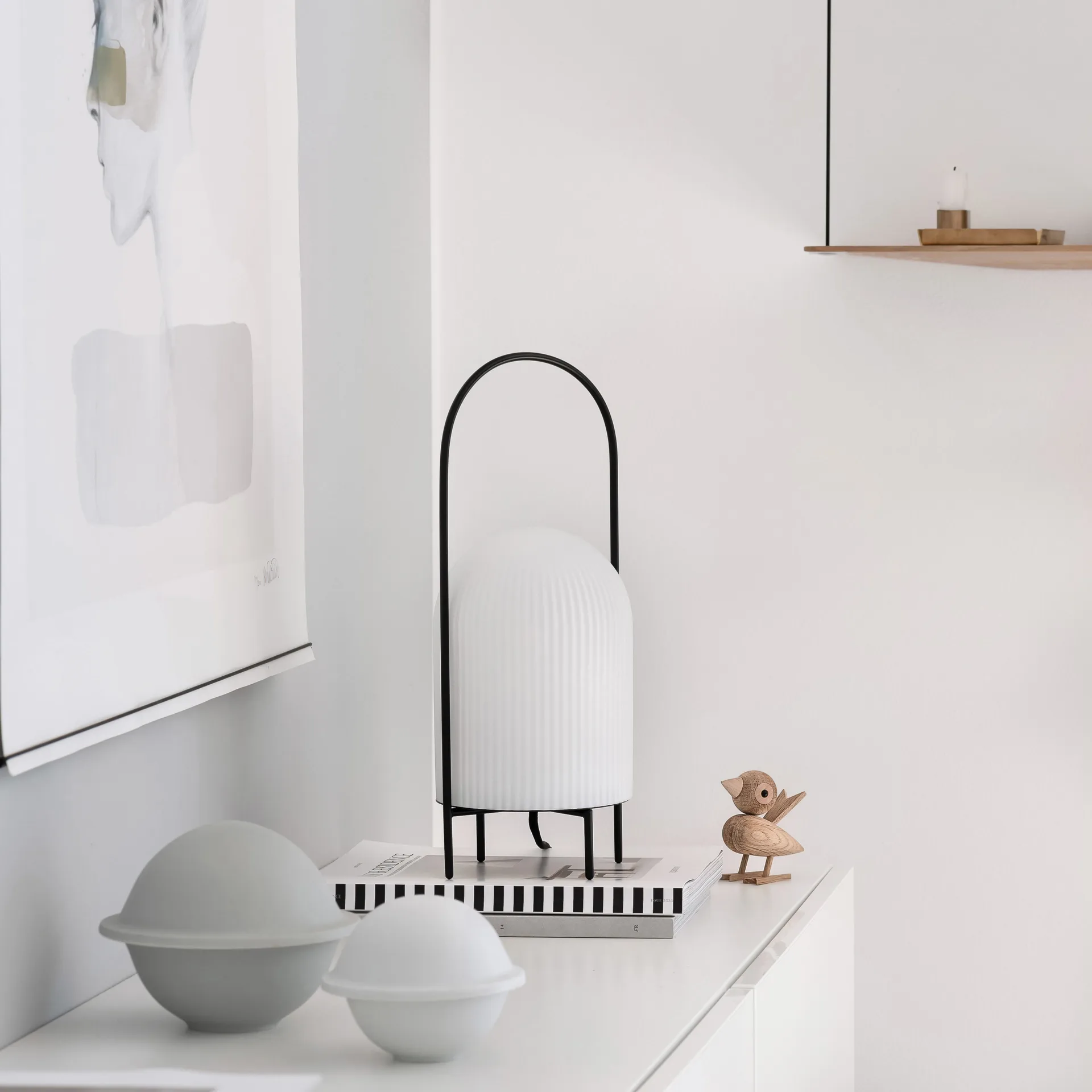 Ghost pöytävalaisin, Musta-Valkoinen opaalilasi Woud