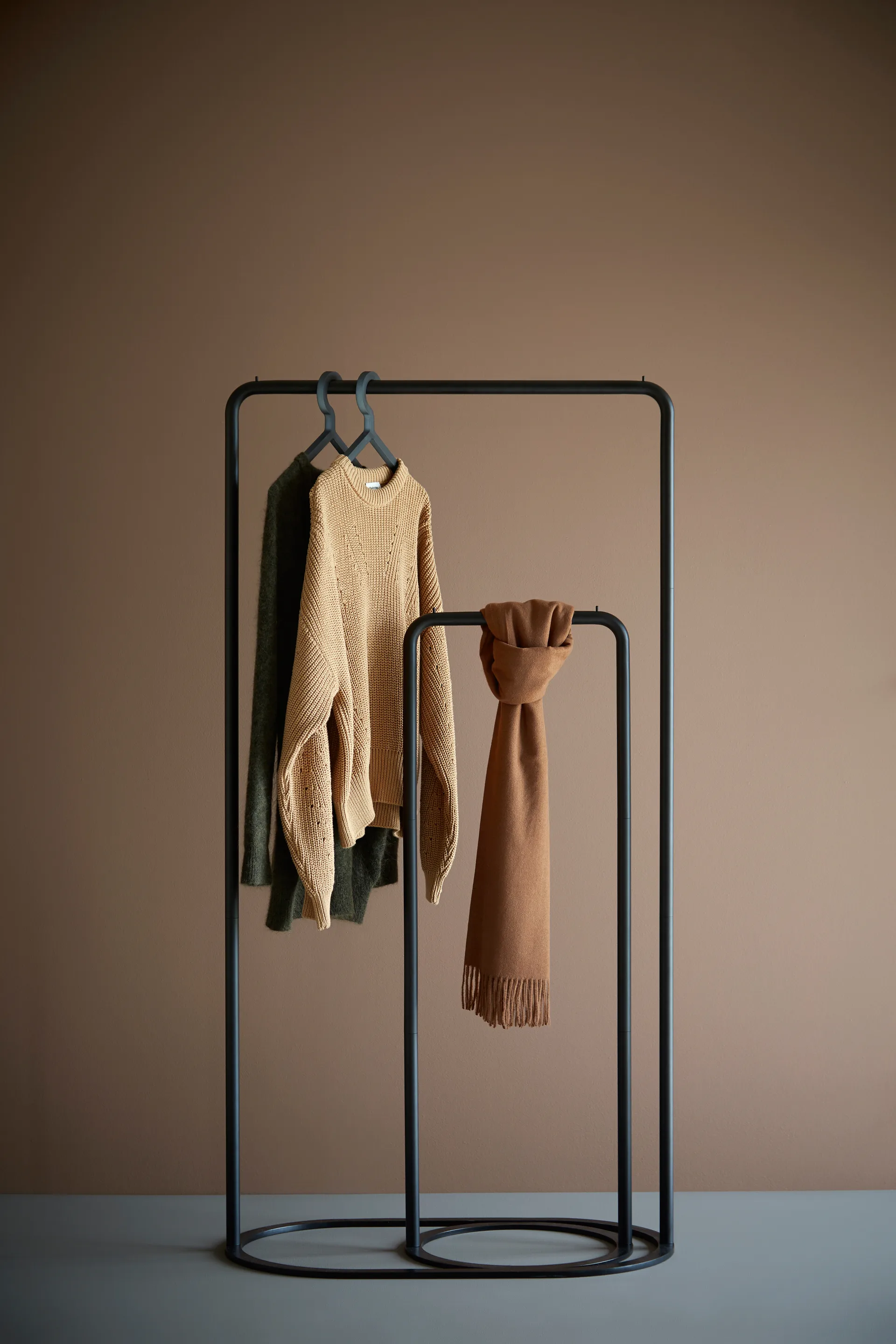 O&O vaatehenkari, Iso Woud