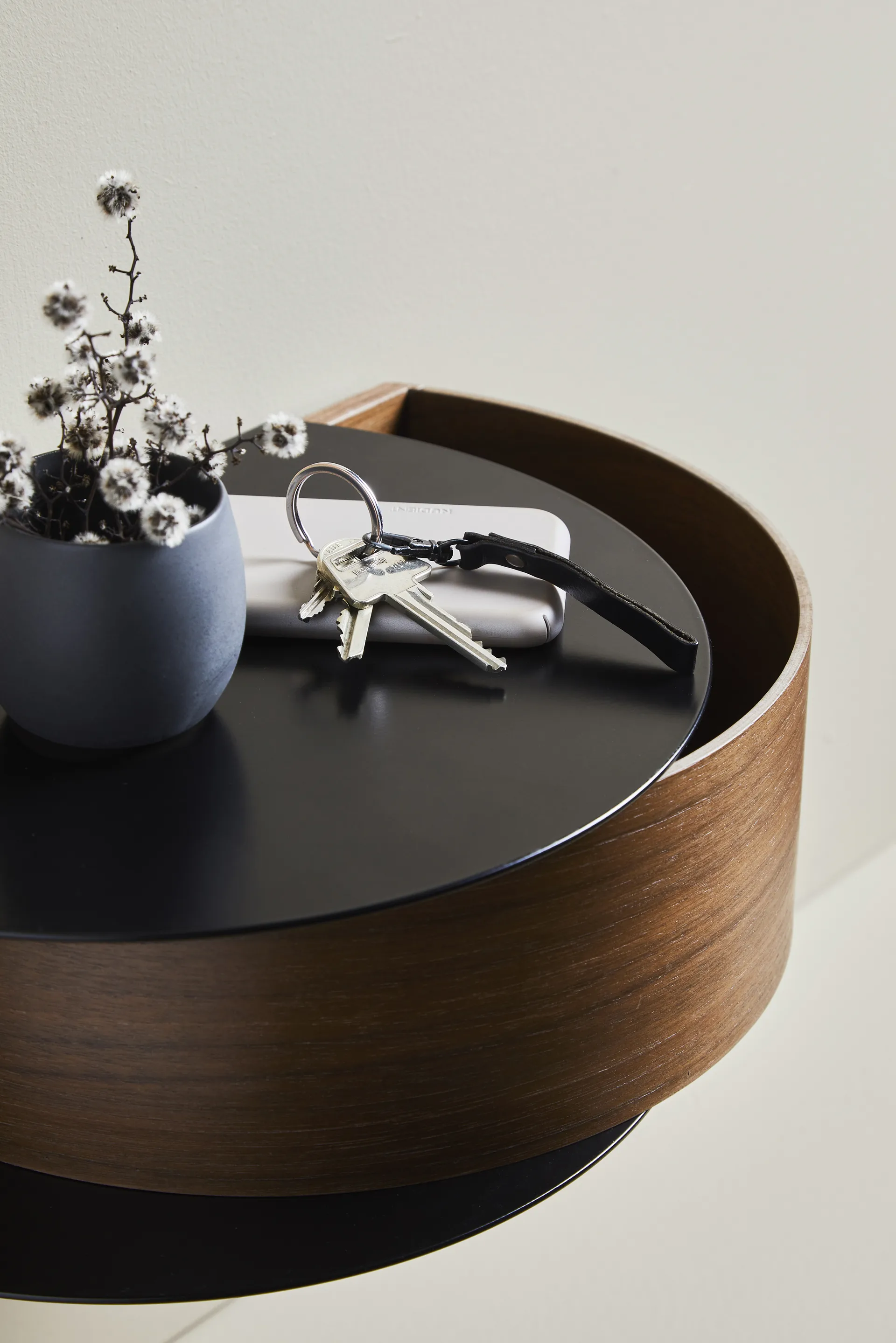 Wallie hylly, Saksanpähkinä Woud