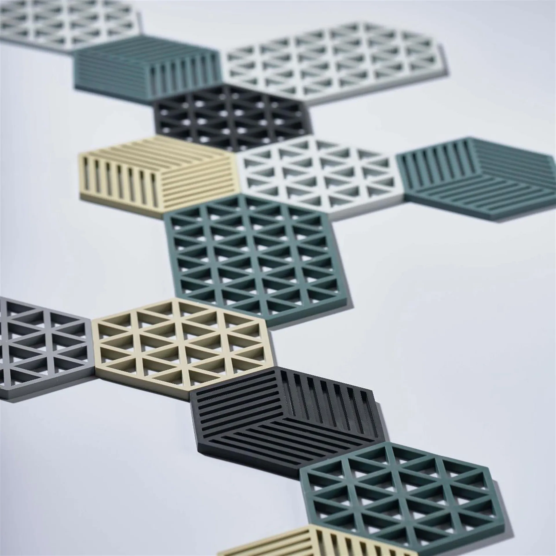 Hexagon pannunalunen, musta Zone Denmark