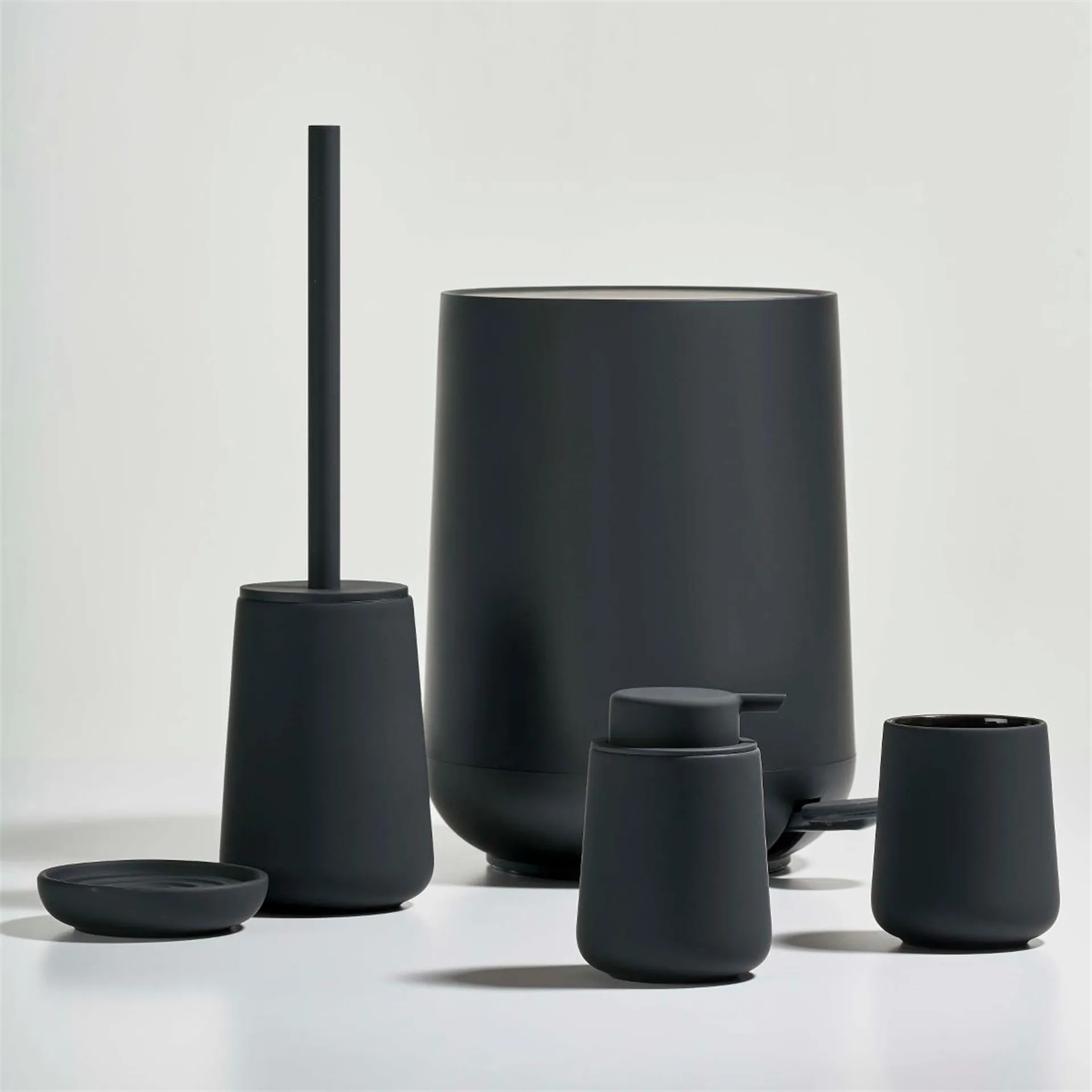 Nova One wc-harja, musta Zone Denmark