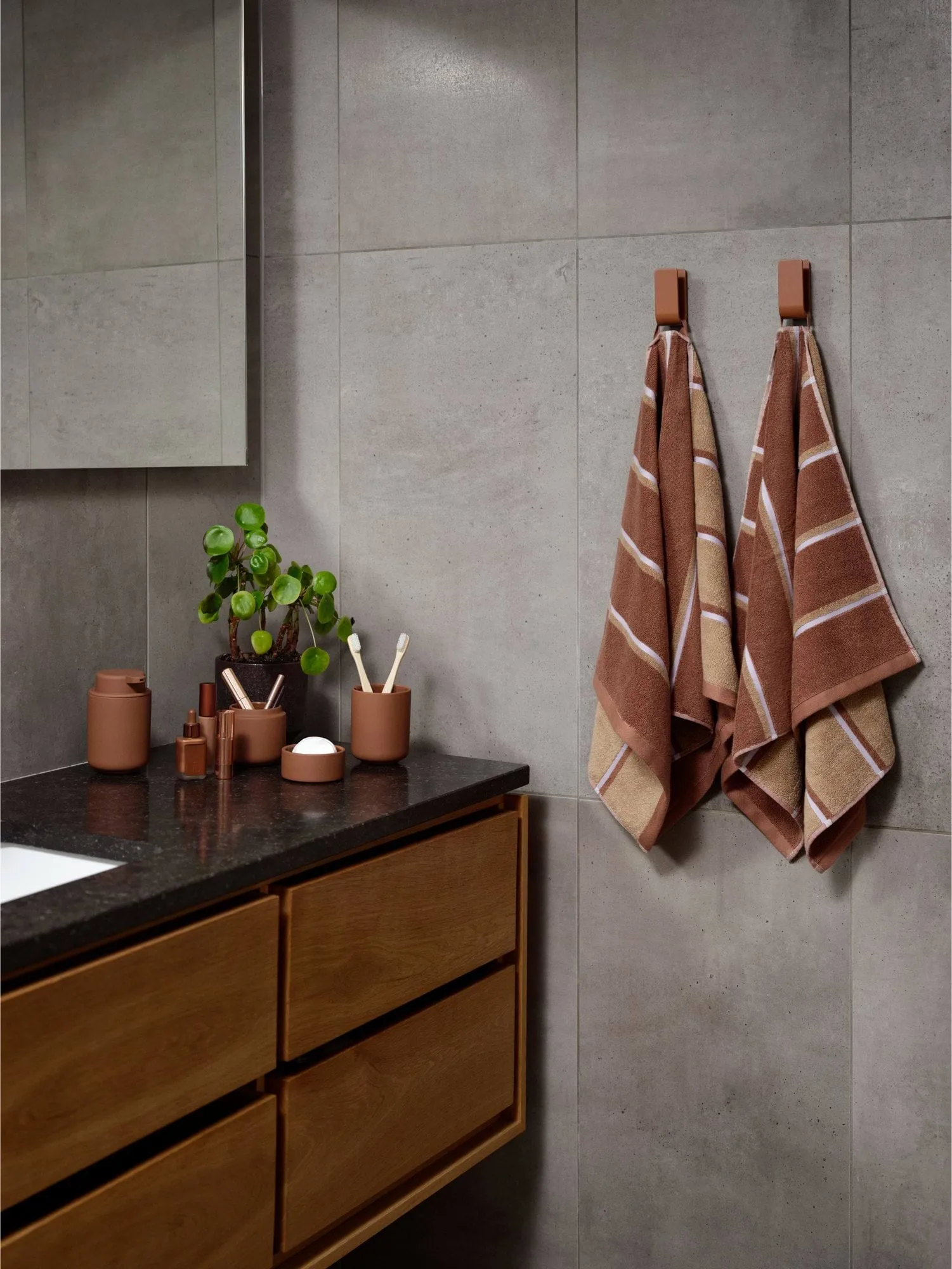 saunapyyhe, Terrakotta-kameleontti-lupiini, 50x100 cm Zone Denmark