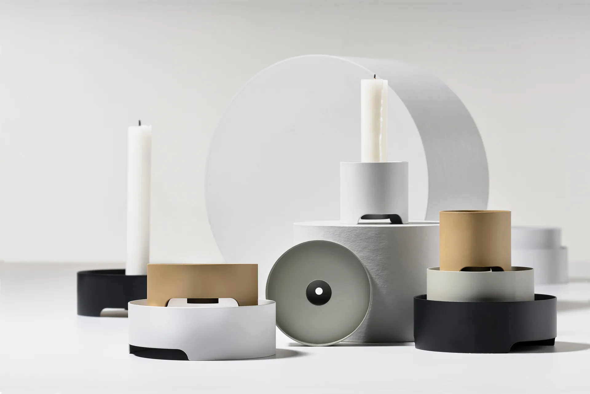 Singles kynttilänjalka Ø 9 cm, Mud Zone Denmark