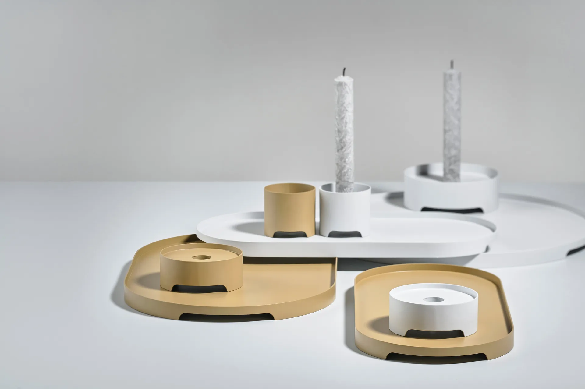 Singles tarjotin ovaali 23 x 35 cm, Khaki Zone Denmark