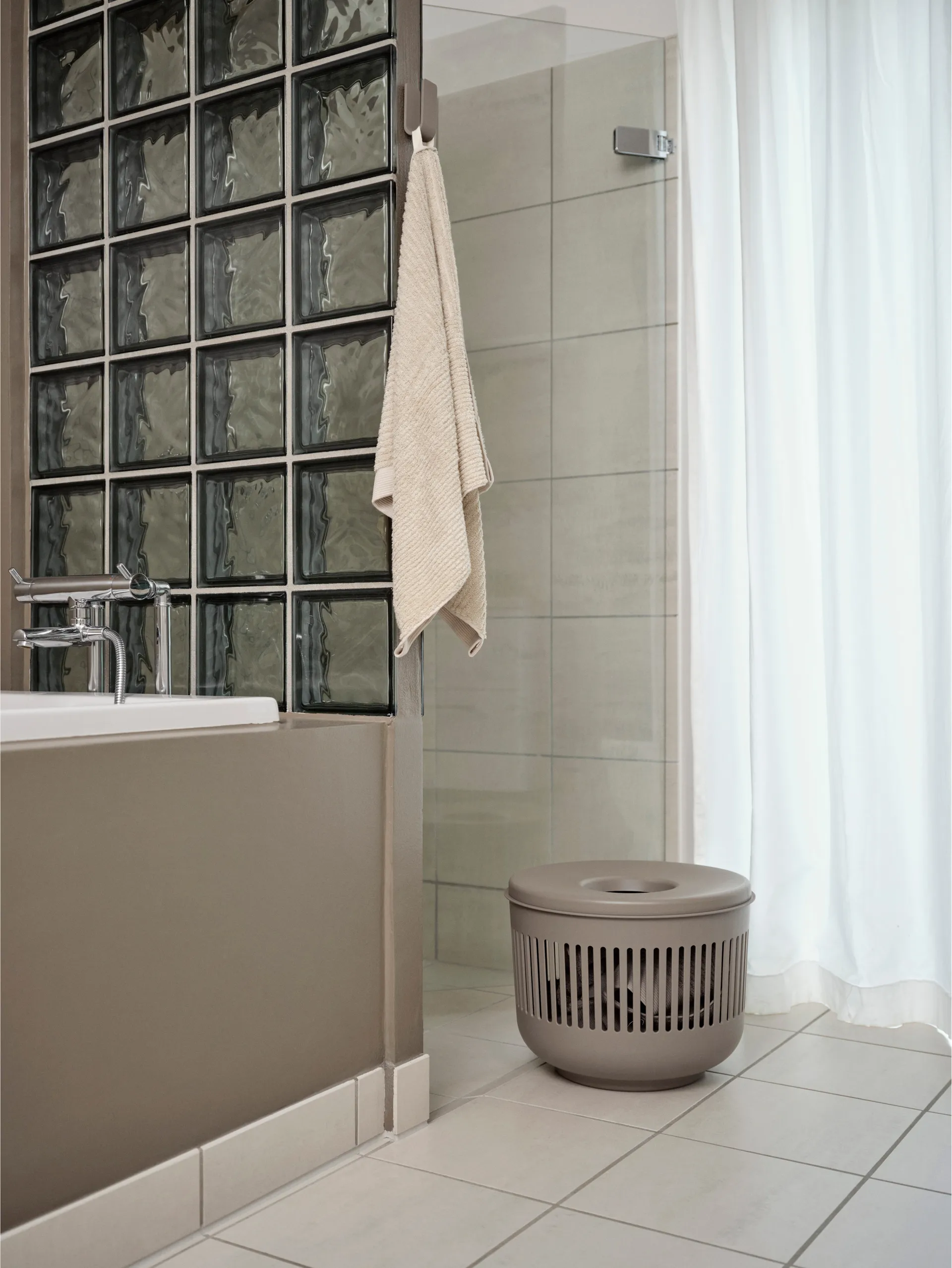 Ume-koukku, Taupe Zone Denmark