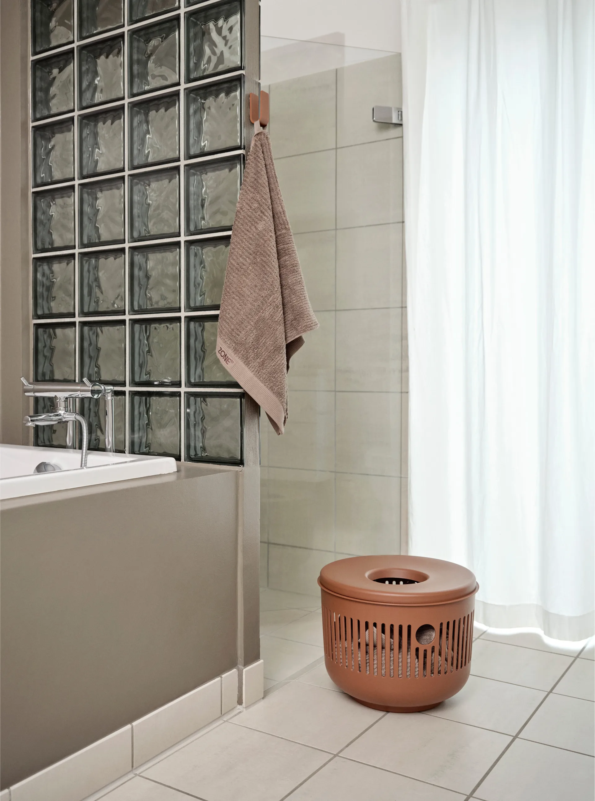 Ume-koukku, Terrakotta Zone Denmark