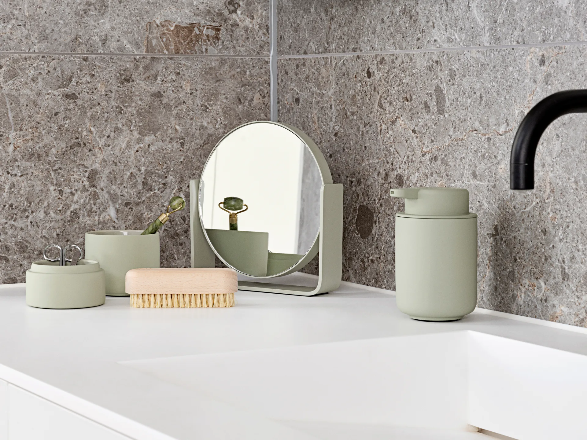 Ume pöytäpeili 5 x suurennuksella 19 x 19,5 cm, Eucalyptus Zone Denmark