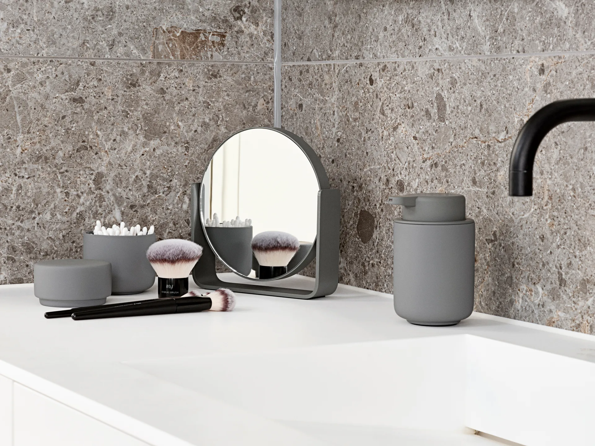 Ume pöytäpeili 5 x suurennuksella 19 x 19,5 cm, Grey Zone Denmark