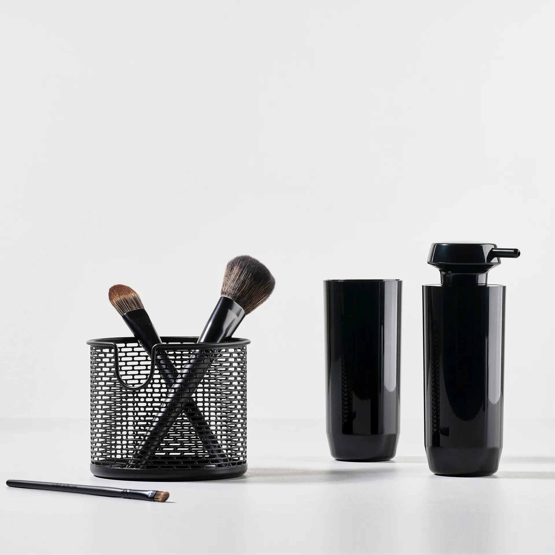 Zone Suii -hammasharjamuki 14 cm, Black Zone Denmark