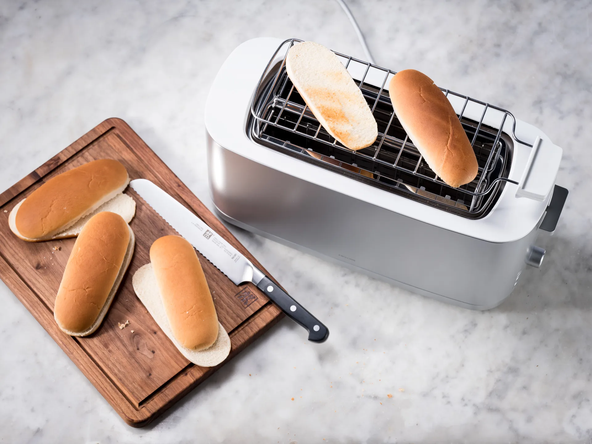 Zwilling leivänpaahdin leivänlämmittimellä 2 lyhyttä aukkoa., Hopea Zwilling