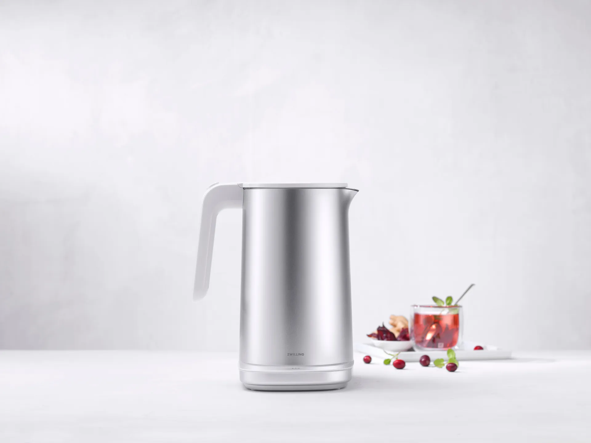 Zwilling sähköinen vedenkeitin pro 1,5 L, Hopea Zwilling