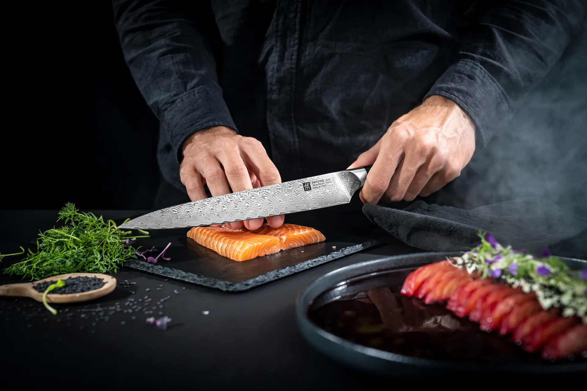 Zwilling Tanrei fileointiveitsi 23 cm, Damaskos-musta Zwilling