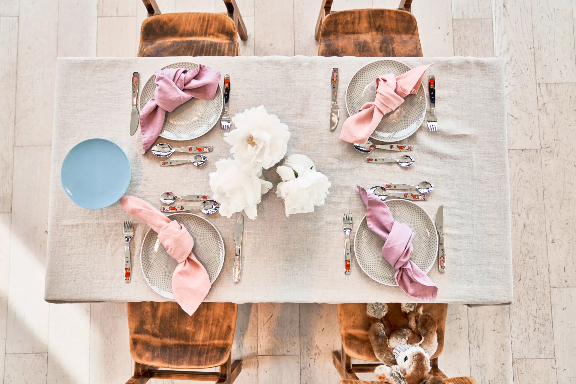 Zwilling Twin kids lastenateriasarja 4 osaa, Emelie prinsessa Zwilling