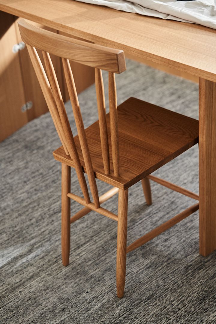 Family tuoli - ruokapöydäntuoli tammesta merkiltä Design House Stockholm