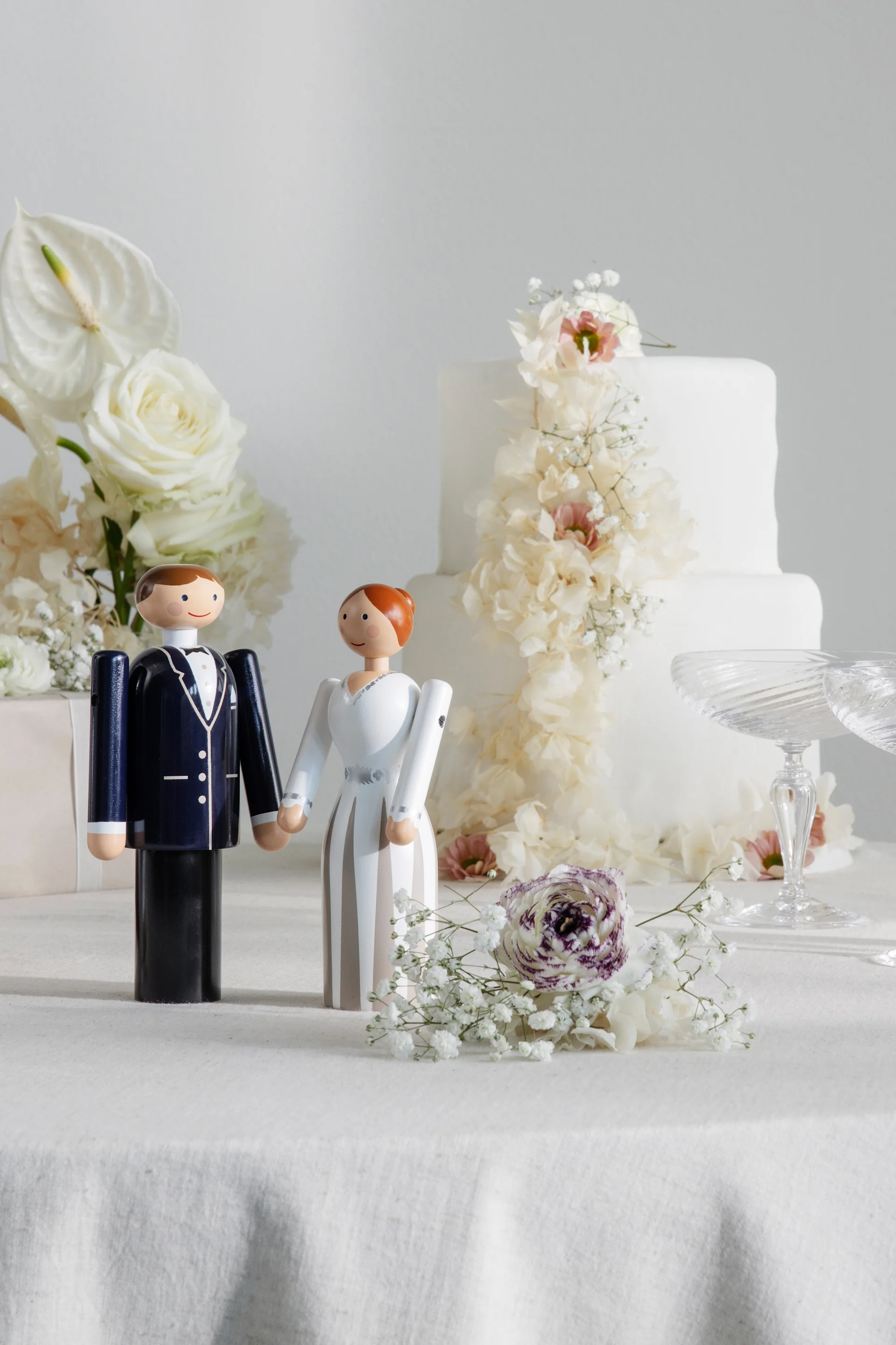 Kay Bojesen Bride & Bridegroom on tyylikäs ja ihastuttava klassikko morsiusparille.