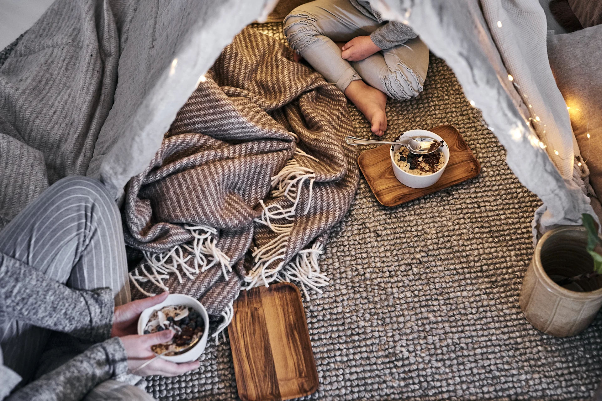 Syksyn To-Do listassa annamme sinulle paljon vinkkejä siitä, mitä voit tehdä tänä syksynä skandinaaviseen tyyliin - esimerkiksi tehdä olohuoneen mukavaksi ja järjestää elokuvaillan.